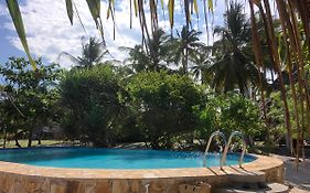 Emayani Beach Lodge